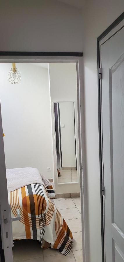 Triangle D'Or - Calme Et Cosy, Appartement 1 Chambre Saint-Quentin  Esterno foto