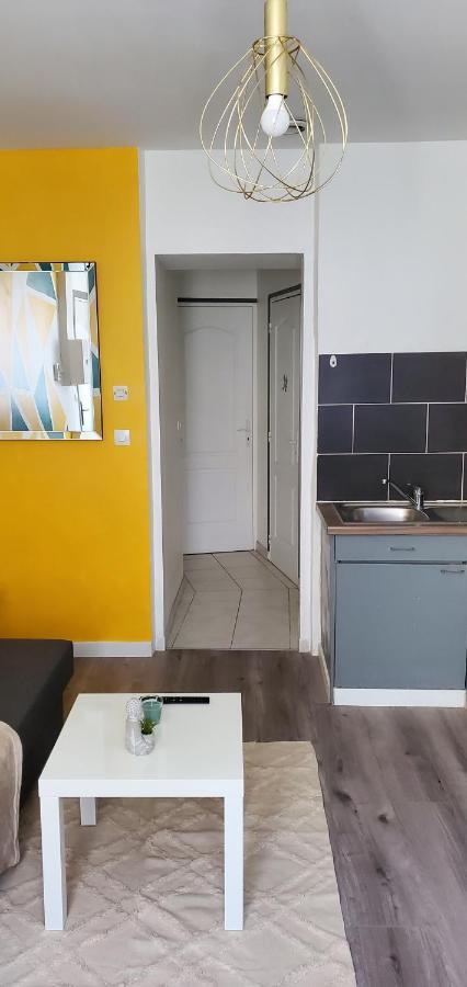 Triangle D'Or - Calme Et Cosy, Appartement 1 Chambre Saint-Quentin  Esterno foto